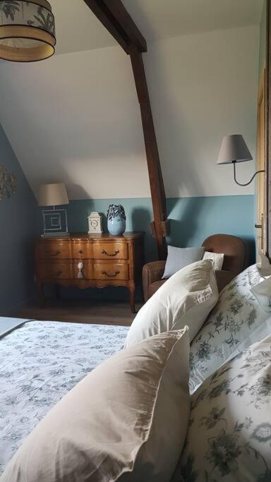 Le Pigeonnier / Gite De Charme 1 A 4 Pers 80 M² Cambrai Dış mekan fotoğraf