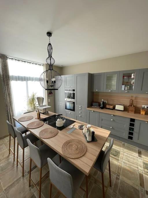 Le Pigeonnier / Gite De Charme 1 A 4 Pers 80 M² Cambrai Dış mekan fotoğraf