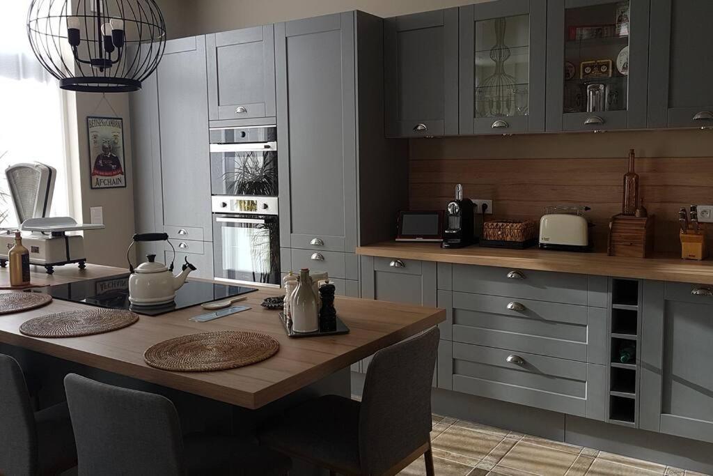Le Pigeonnier / Gite De Charme 1 A 4 Pers 80 M² Cambrai Dış mekan fotoğraf